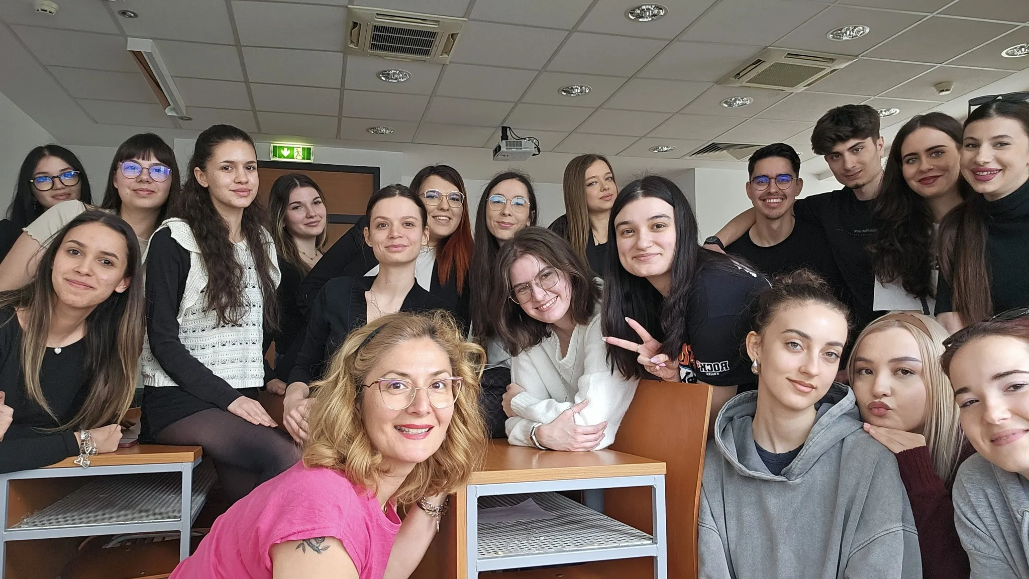 Comunitatea FCRP surprinsă într-un moment de grup