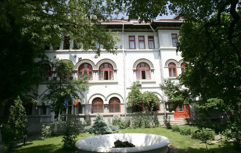 Sediul universității SNSPA